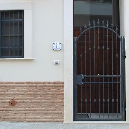 B&b Bianco Orta Nova Esterno foto